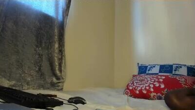 bella_thequeen public webcam profile photo 7