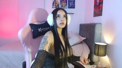 bellahunterr public webcam profile photo 3