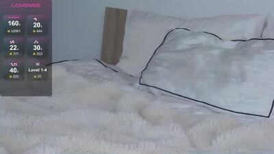 belle_blondy public webcam profile photo 7