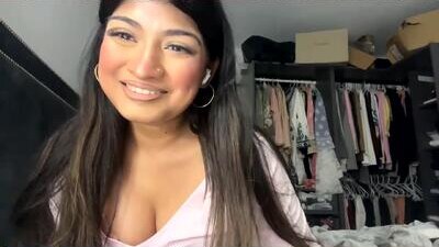 bengalibaddie7_x public webcam profile photo 8