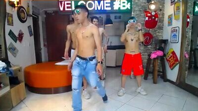 benz_boys public webcam profile photo 7