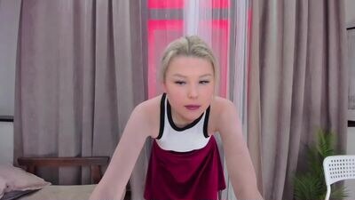 betty_blush public webcam profile photo 2