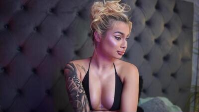 biankaviper public webcam profile photo 4