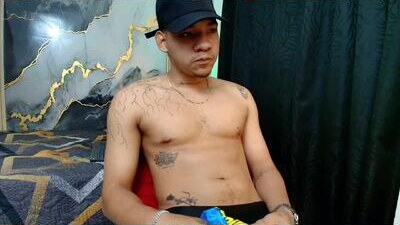 bick_jhonn public webcam profile photo 10