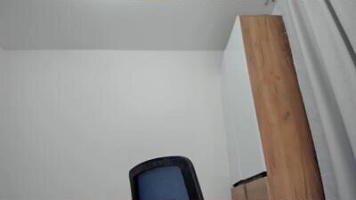 bigclitti public webcam profile photo 7