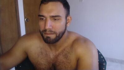 bigmusclemacho public webcam profile photo 2