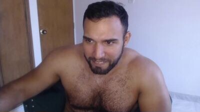 bigmusclemacho public webcam profile photo 4