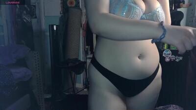 bimbo_gurl public webcam profile photo 3