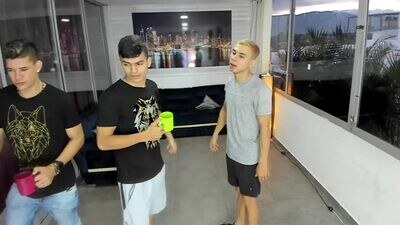bisexlife_hot