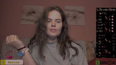 black_lunaa public webcam profile photo 2