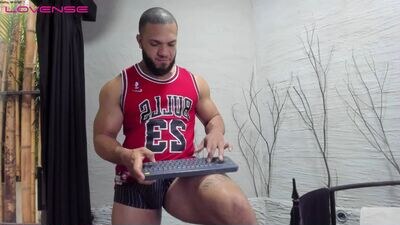 blakejackson_ public webcam profile photo 3