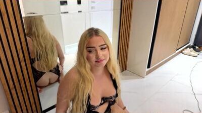 blonde8888 public webcam profile photo 9