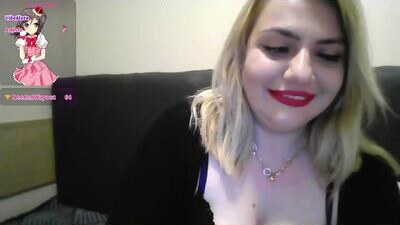 blondeplay4you public webcam profile photo 8