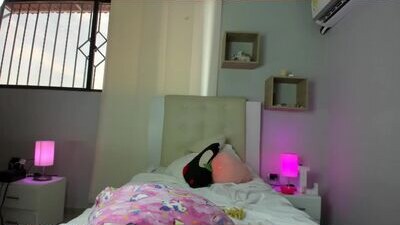 blondyliciousx public webcam profile photo 7