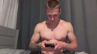 blue_eyed_beau public webcam profile photo 9