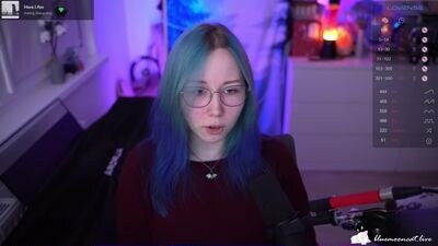 blue_mooncat public webcam profile photo 2