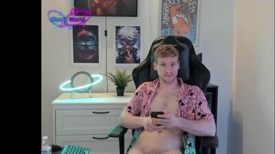 blueeyedtallguy public webcam profile photo 8