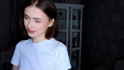 bluuemarine public webcam profile photo 3