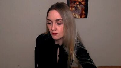 bottomless_eyes public webcam profile photo 4