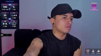 boylatin_777 public webcam profile photo 2