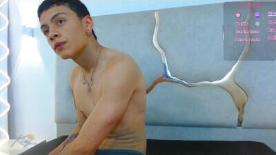 brac_tay public webcam profile photo 5