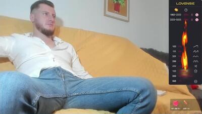 bradryder__ public webcam profile photo 3