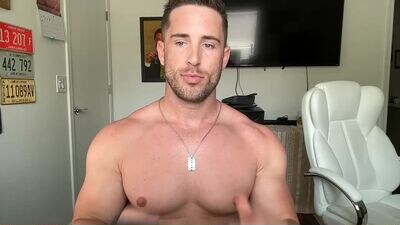 brettmycles public webcam profile photo 4