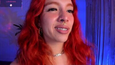 bri_von_dhara_ public webcam profile photo 4