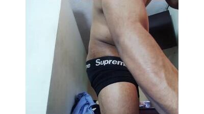 brianhot_23 public webcam profile photo 7