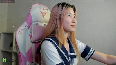 bridgetbottrel public webcam profile photo 6