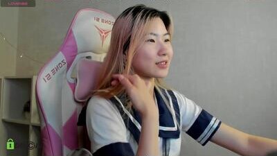 bridgetbottrel public webcam profile photo 8