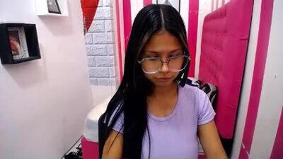 britanyx1 public webcam profile photo 2