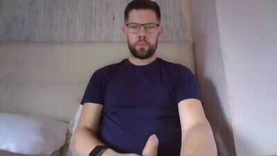 britguy6985 public webcam profile photo 2
