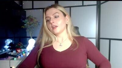 britneyglow public webcam profile photo 7