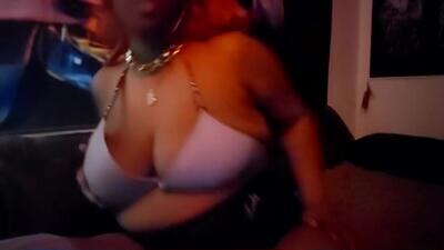 broad90210 public webcam profile photo 2
