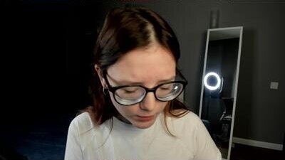 browneyess_ public webcam profile photo 8
