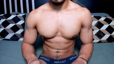 bruce_roldan public webcam profile photo 10