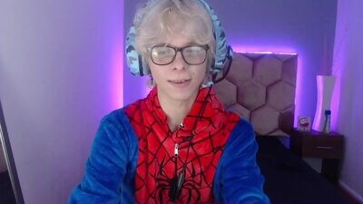 bryamado public webcam profile photo 3