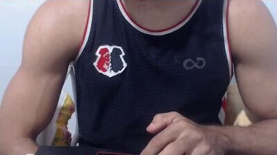 buldgeinboxer public webcam profile photo 10