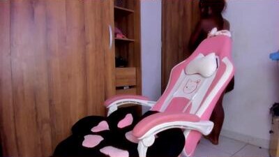 bunny_secrets public webcam profile photo 9