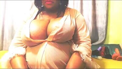 bustymaturestepmum public webcam profile photo 4