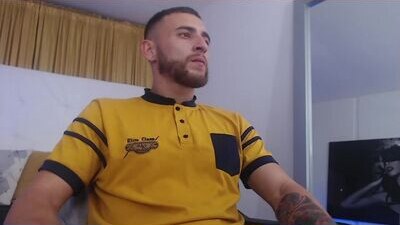 calessyndrako public webcam profile photo 6