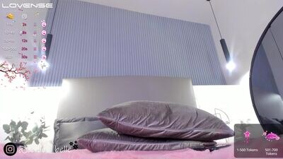 callie_paige_ public webcam profile photo 2