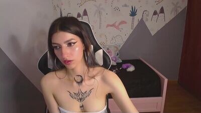 cami1_t public webcam profile photo 3