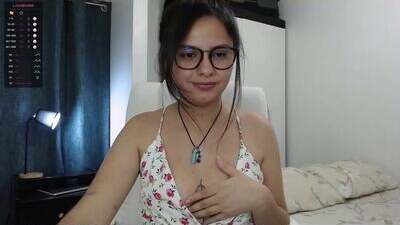 cami_valbuena public webcam profile photo 6