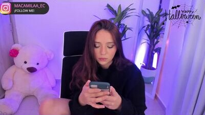 camila_ec2 public webcam profile photo 6