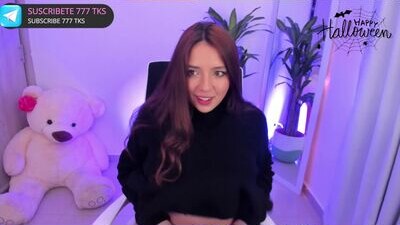 camila_ec2 public webcam profile photo 8