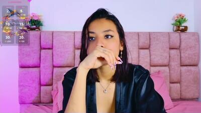 camiluxe public webcam profile photo 2
