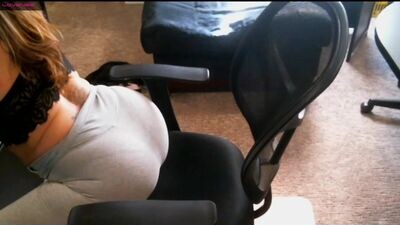 canyoumakemesquirt public webcam profile photo 4