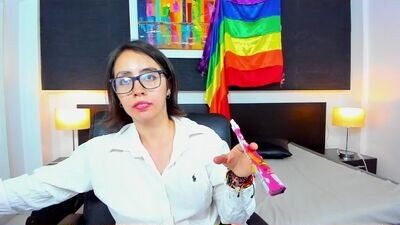 carlaramiirez public webcam profile photo 4